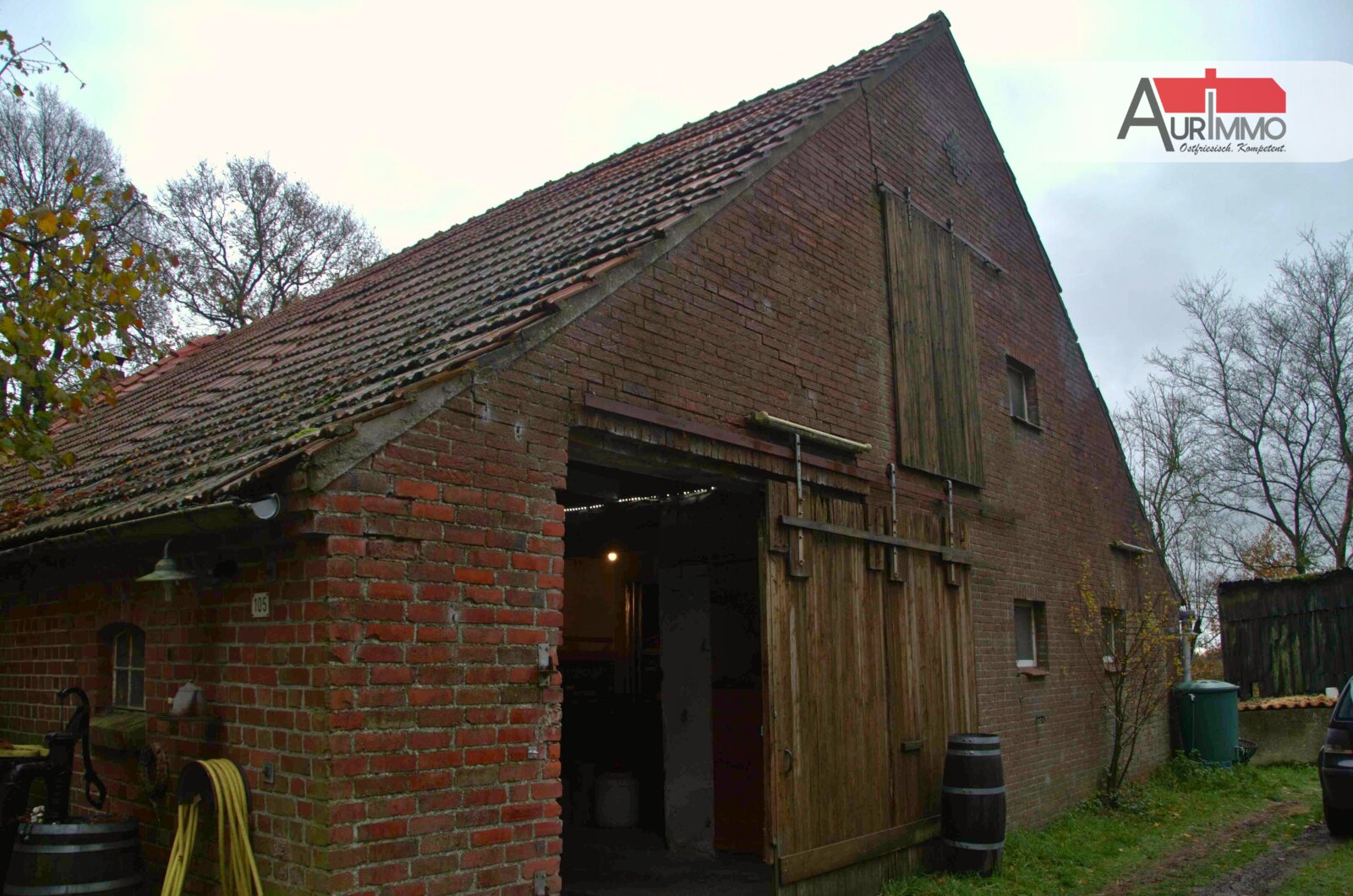 Stall von Außen